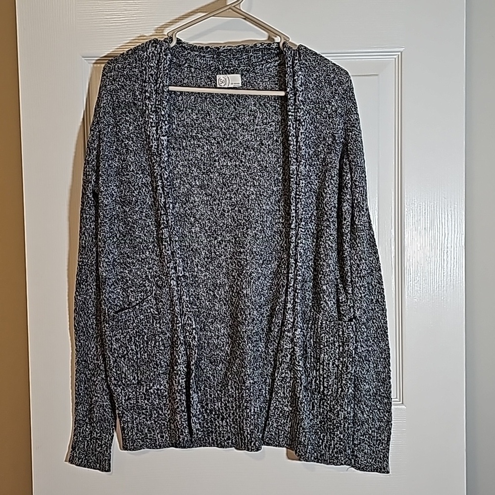 SO Womens Long Sleeve Open Front 2 Pocket Sweater Cardigan Size M